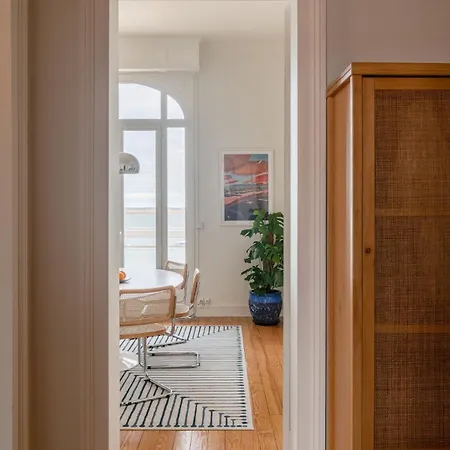 Design Et Vue A Apartment *