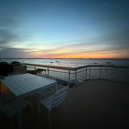 Design Et Vue A Arcachon